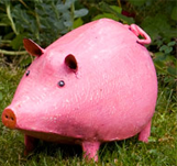 Metallhühner und Metallfiguren