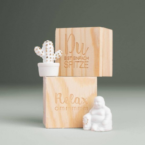 Glückskästchen Relax Budda 4,5x4,5x3,5cm Herzstücke Räder Design