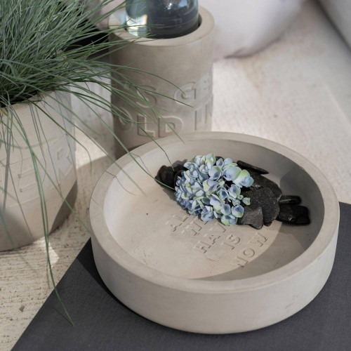 Betonschale All we have is now 20x5cm Räder Design