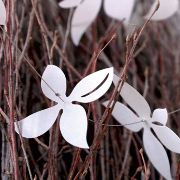 White Blossom Fenster Raumdeko Girlande 86 cm kurz Räder Design