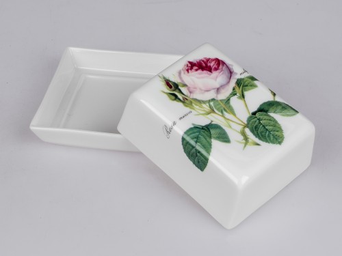 Butterdose Redoute Roses von Roy Kirkham